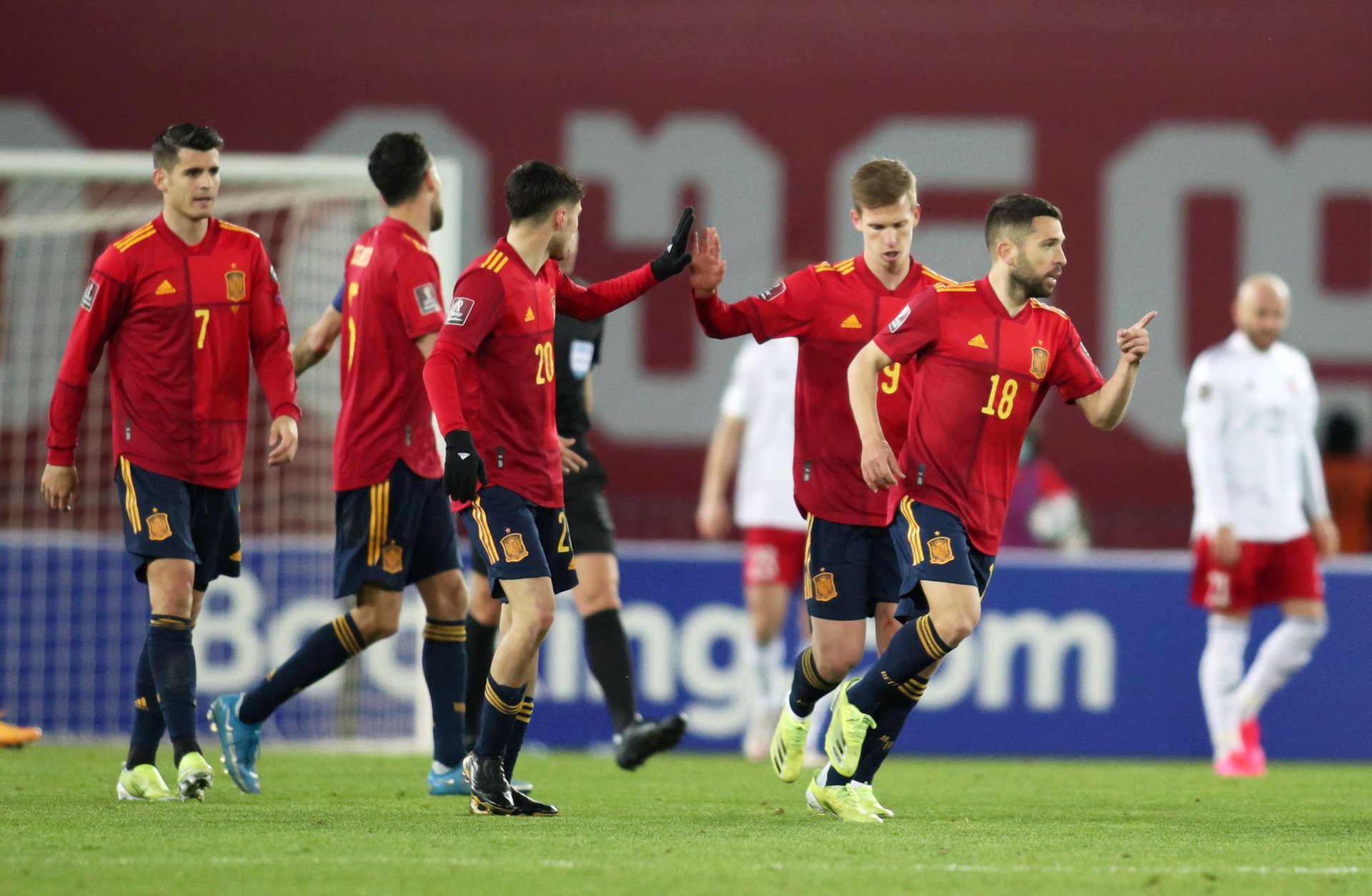 赛后突围战来临，马德里竞技围绕法国杯回应争议，气氛紧张，阵容厚度经受考验的简单介绍