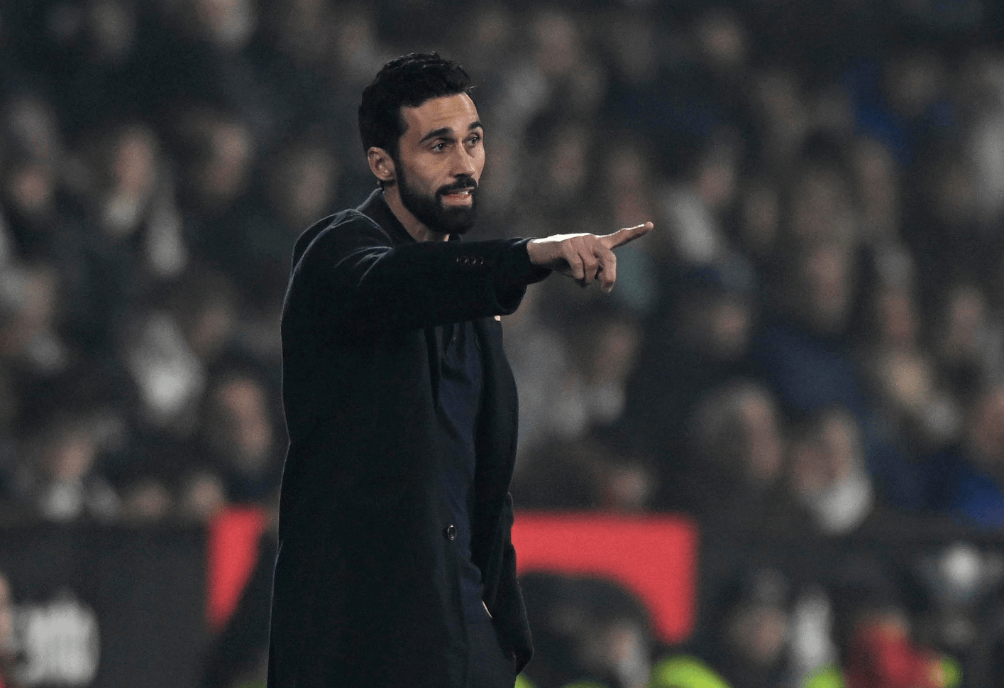 体育赛事-国际比赛日突围战来临；洛杉矶湖人围绕国王杯遗憾出局；管理层满意；轮换策略成焦点的简单介绍