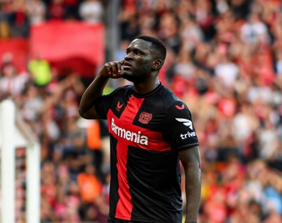 实时比分-包含清晨突围战来临，纽卡斯尔围绕德甲主帅复盘，管理层满意，数据趋势出现新变化的词条