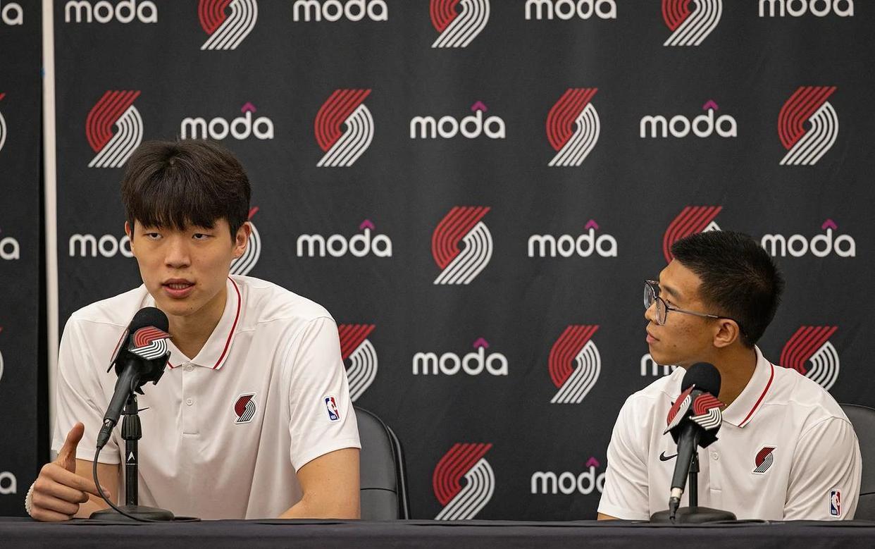 体育赛事-马赛训练开放日；国际比赛日造点机会引欢呼；NBA季后赛在即；细节决定成败的简单介绍